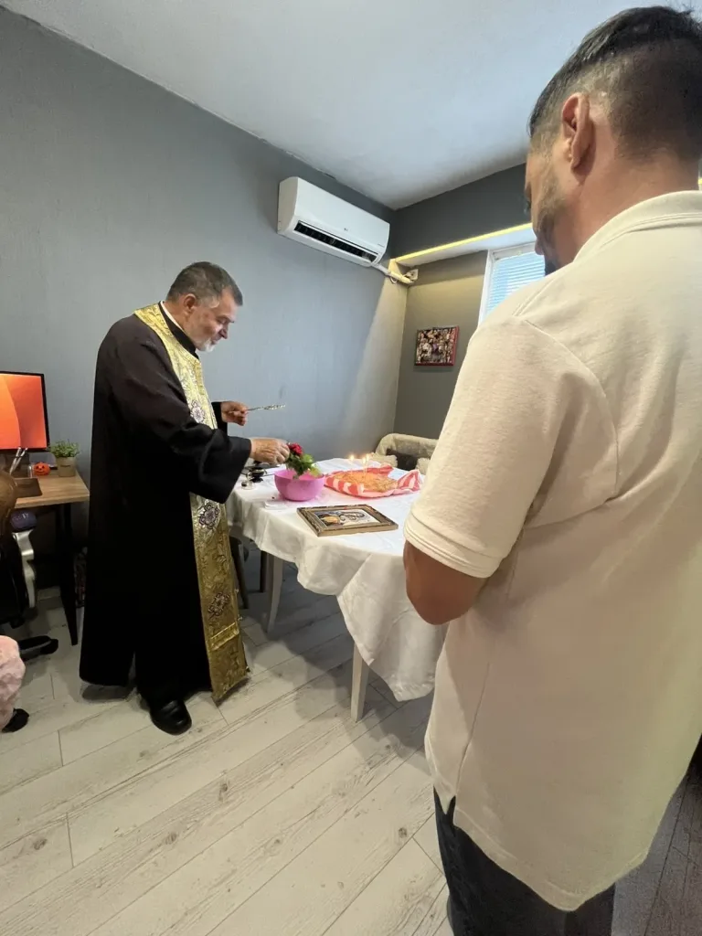 водосвет послучай Рождения ден на фирмата
